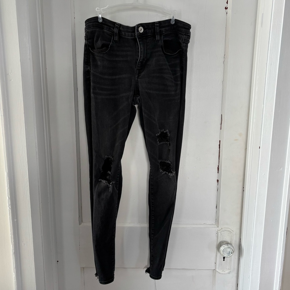 American Eagle Next Level High Waisted Jegging 10 Regular | Black Distressed - Picture 2 of 8